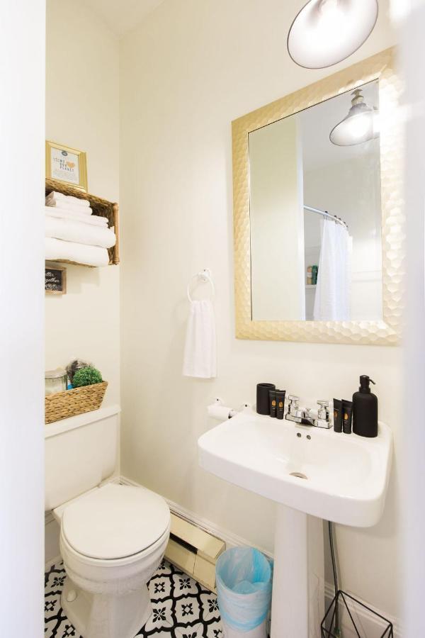Heritage Quay Bed & Breakfast พิคทู ภายนอก รูปภาพ