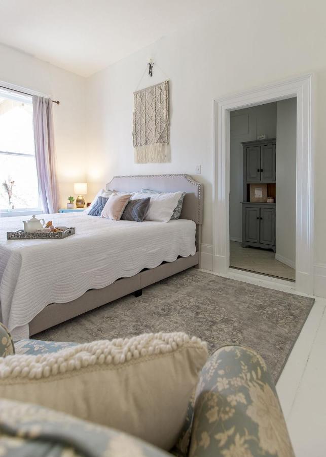 Heritage Quay Bed & Breakfast พิคทู ภายนอก รูปภาพ