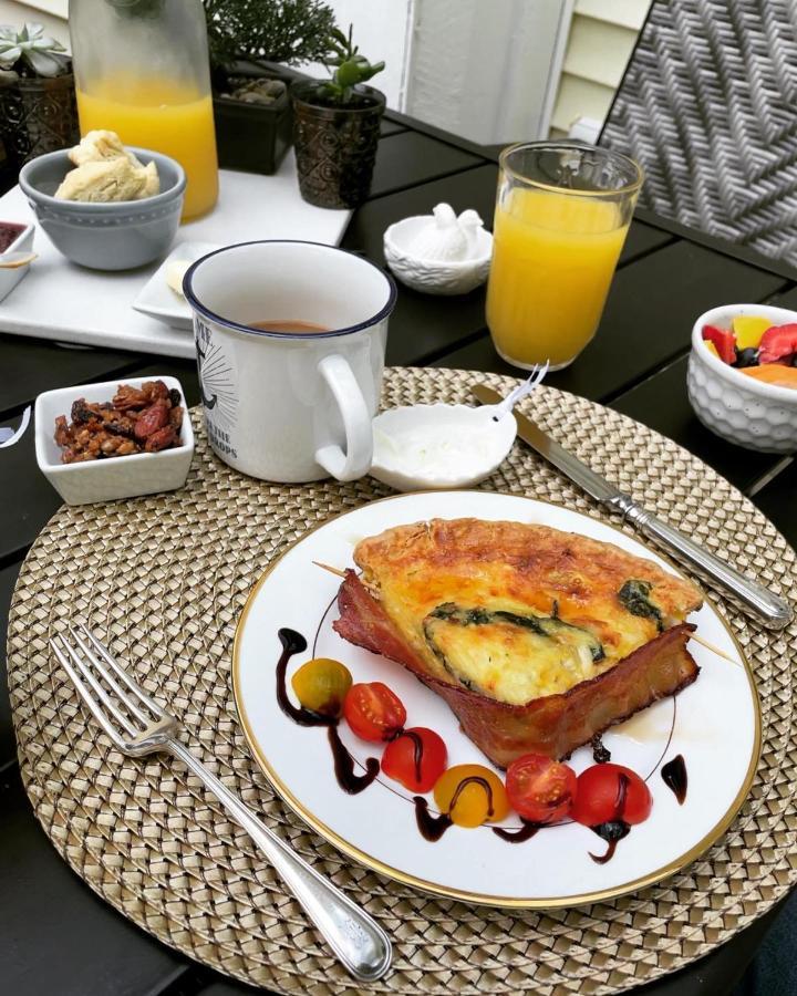 Heritage Quay Bed & Breakfast พิคทู ภายนอก รูปภาพ